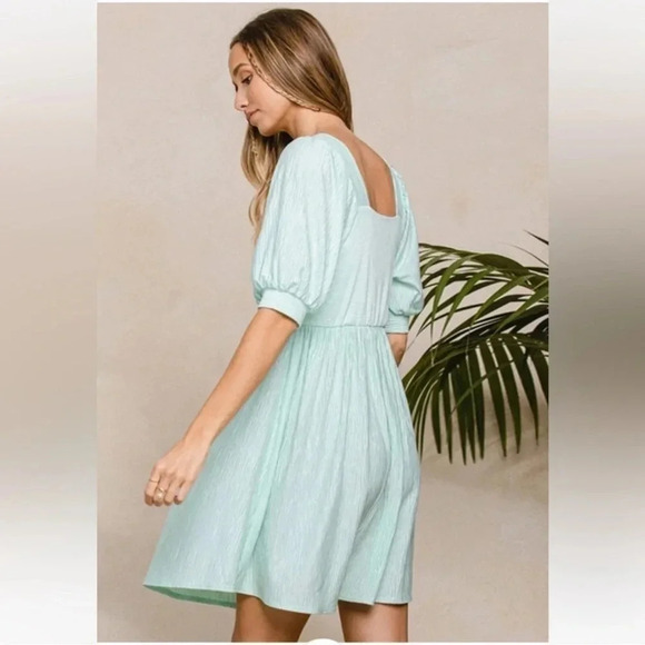 Women's Short Puff Sleeve Square Neck Dress - Picture 3 of 3